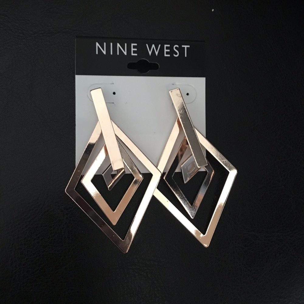 Nine West Multi diamond shaped earrings with Bar